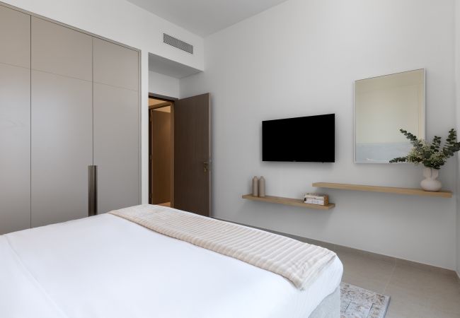 Apartment in Dubai - Sky-High Elegance w/ Unrivaled Burj Khalifa Views Apartment in Dubai - Sky-High Elegance w/ Unrivaled Burj Khalifa Views