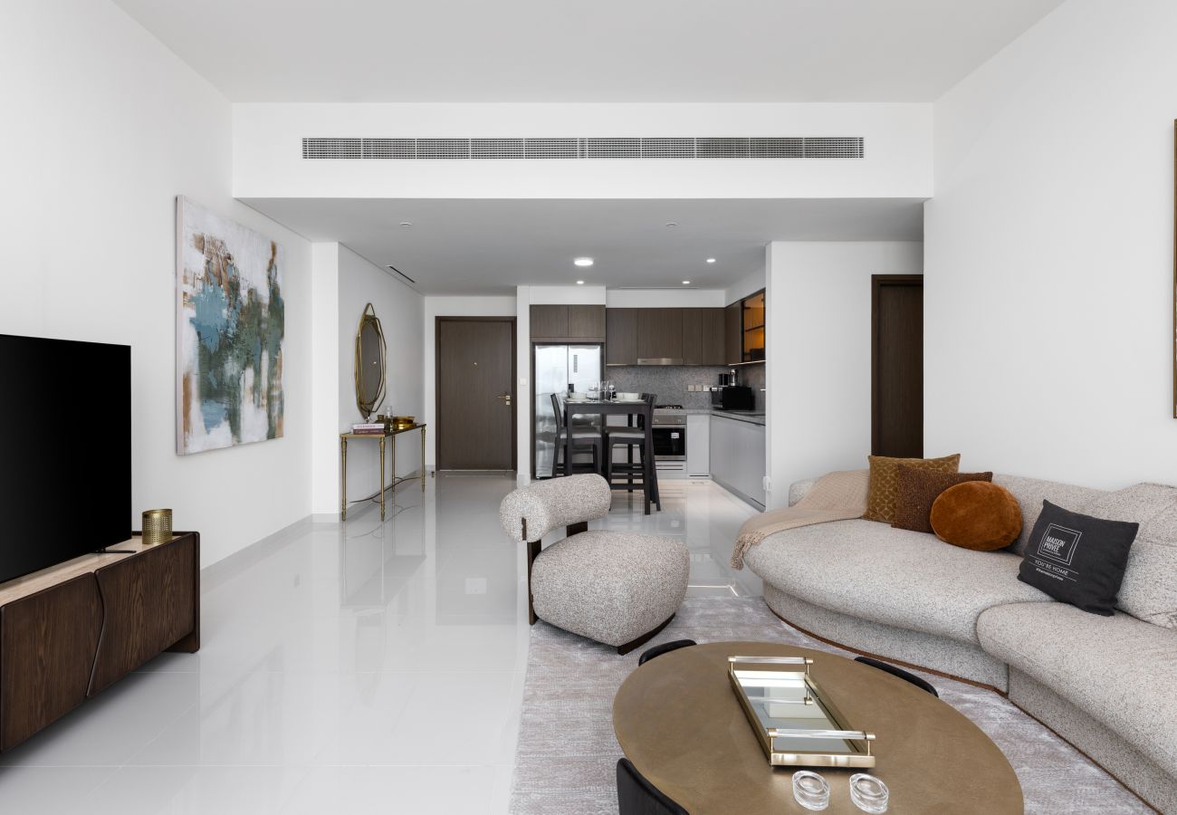 Apartment in Dubai - Coastal Living w/ Uninterrupted Sea & Palm Views 