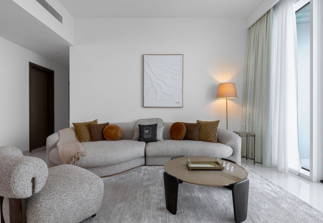 Apartment in Dubai - Coastal Living w/ Uninterrupted Sea & Palm Views 