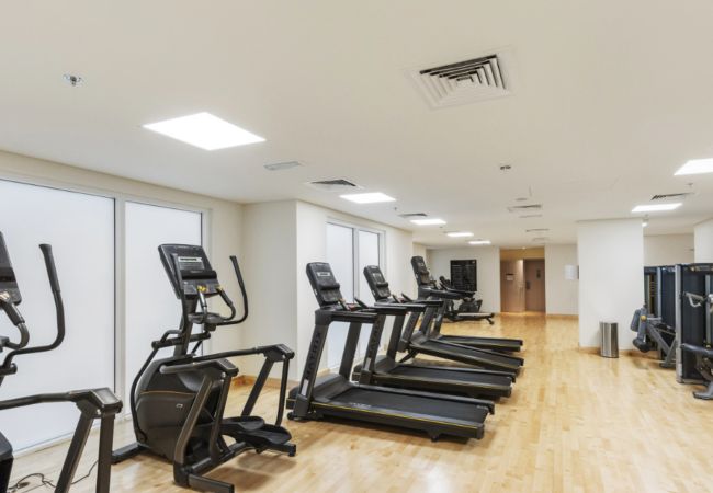 Apartment in Abu Dhabi - Modern Yas Island Escape w/ Peaceful Canal Views Apartment in Abu Dhabi - Modern Yas Island Escape w/ Peaceful Canal Views