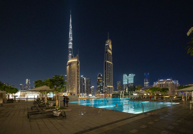 Apartment in Dubai - Urban & Elegant Stay Just Steps from Burj Khalifa Apartment in Dubai - Urban & Elegant Stay Just Steps from Burj Khalifa