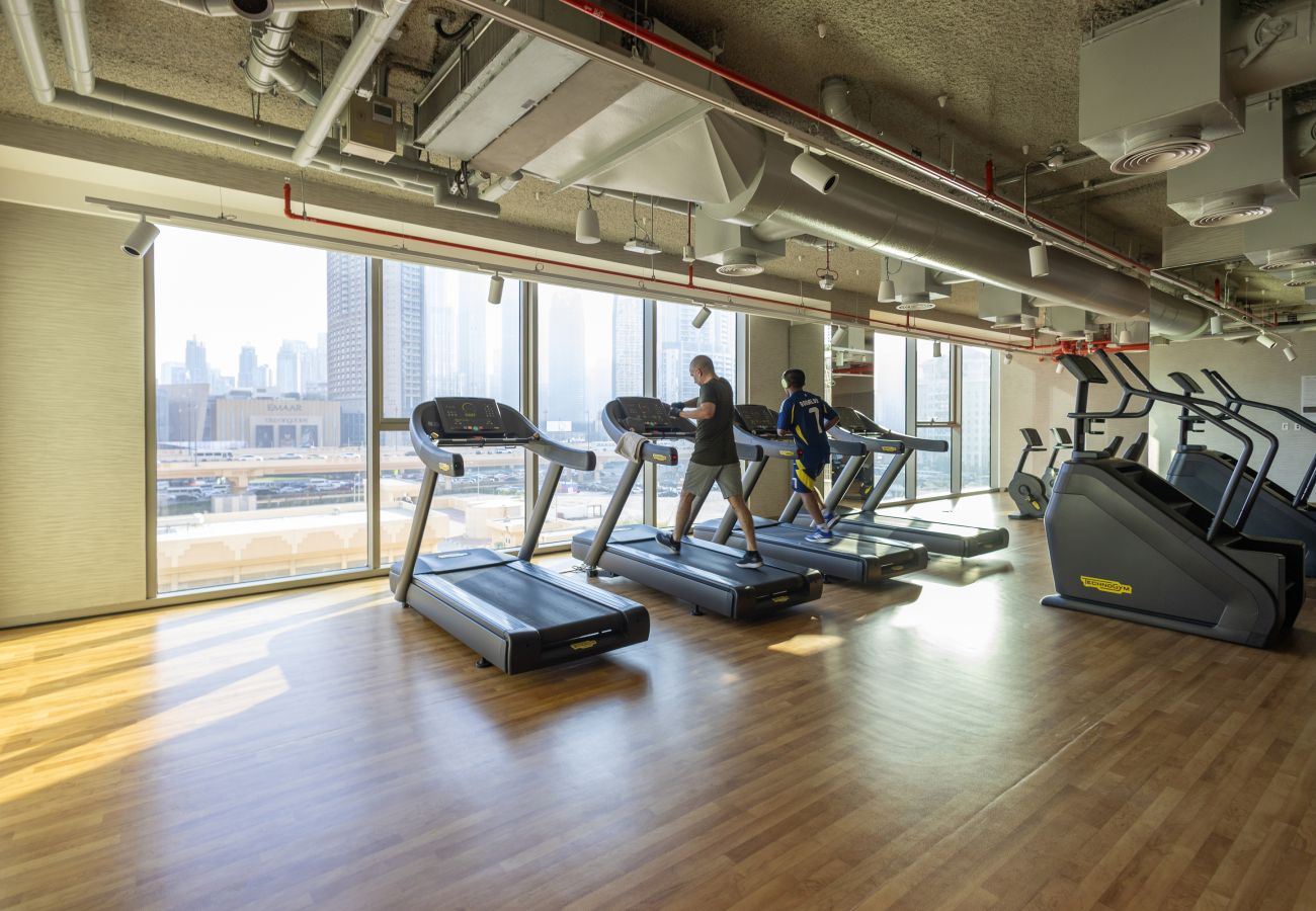 Apartment in Dubai - Urban & Elegant Stay Just Steps from Burj Khalifa