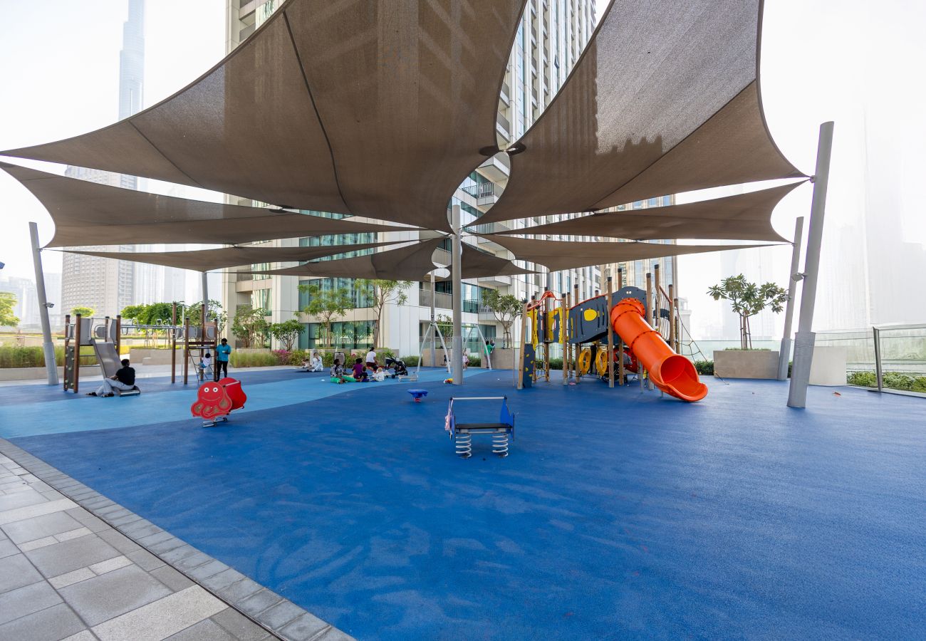 Apartment in Dubai - Urban & Elegant Stay Just Steps from Burj Khalifa
