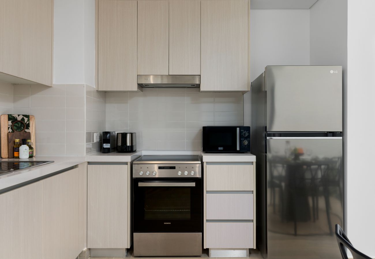 Apartment in Abu Dhabi - Chic Yas Island Escape w/ Iconic Ferrari World Vws 