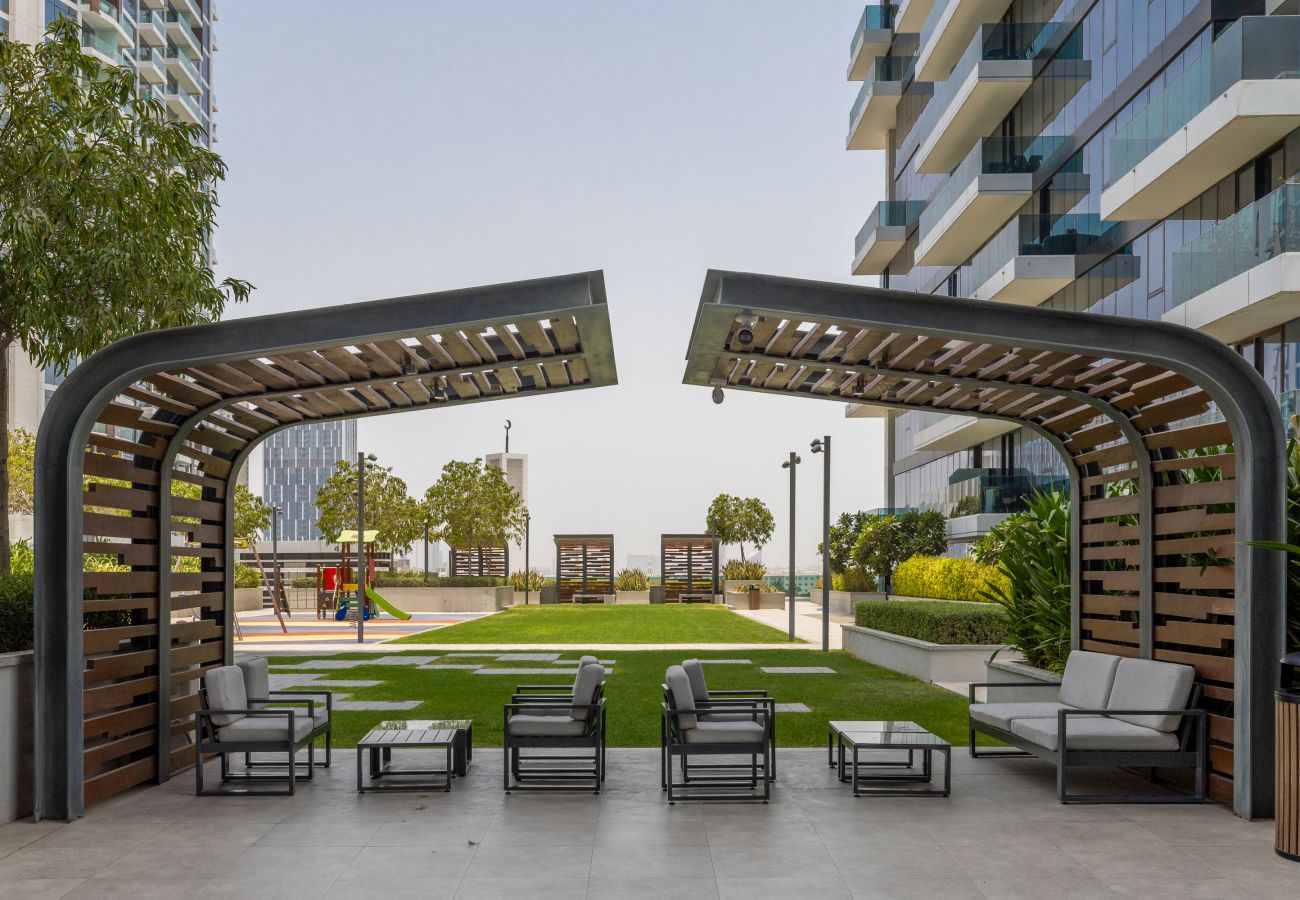 Apartment in Dubai - Urban Parkside Living near the Iconic Dubai Frame 