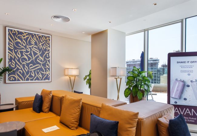 Apartment in Dubai - Chic Coastal Escape w/ Open Sea Vws on Palm Entry  Apartment in Dubai - Chic Coastal Escape w/ Open Sea Vws on Palm Entry