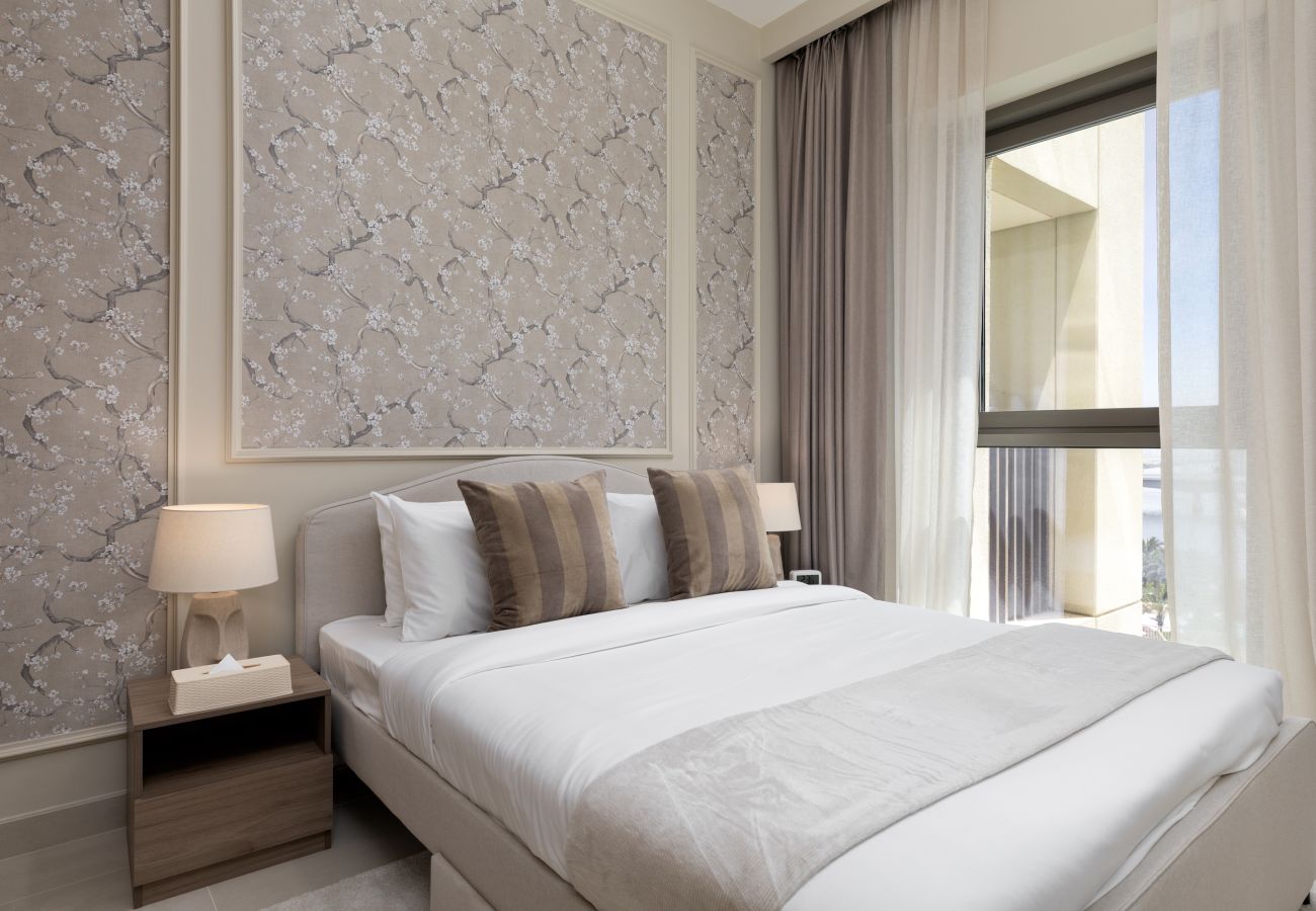 Apartment in Dubai -  Creekside Elegance w/ Canal Vws at Creek Beach 