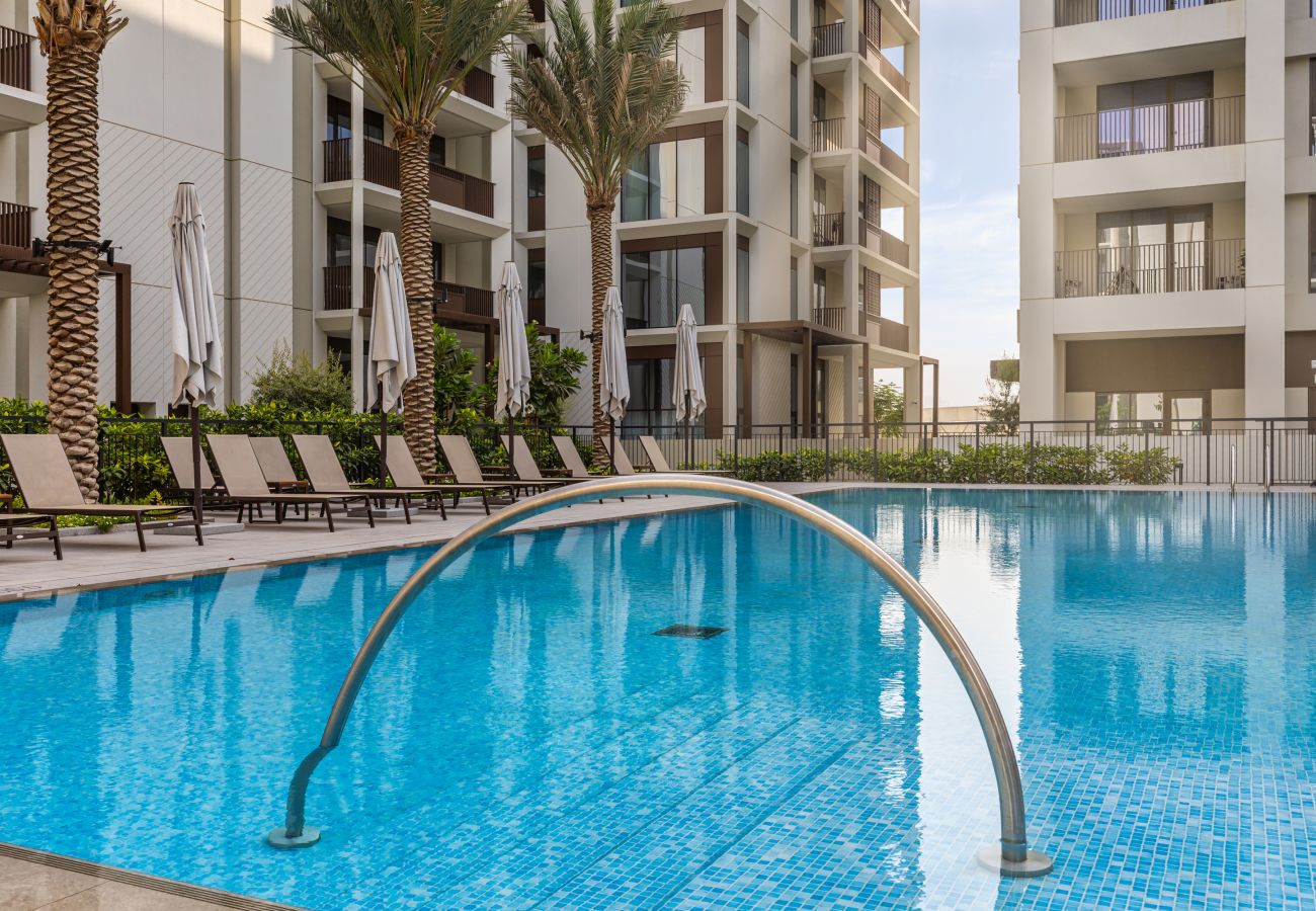 Apartment in Dubai -  Creekside Elegance w/ Canal Vws at Creek Beach 