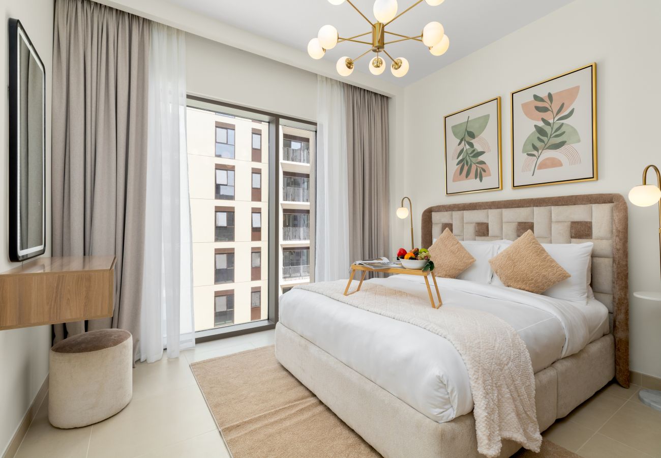 Apartment in Dubai - Charming Urban Escape w/ Resort-Style Facilities 