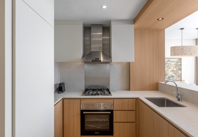 Apartment in Dubai - Dazzling Downtown Retreat w/ Panoramic City Views Apartment in Dubai - Dazzling Downtown Retreat w/ Panoramic City Views