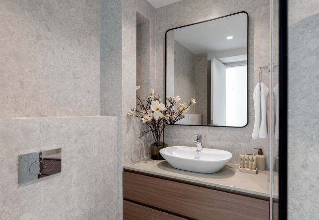 Apartment in Dubai - Dazzling Downtown Retreat w/ Panoramic City Views Apartment in Dubai - Dazzling Downtown Retreat w/ Panoramic City Views