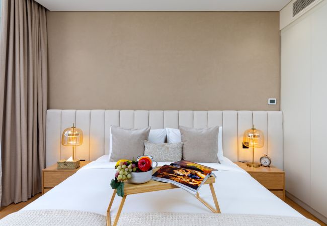 Apartment in Dubai - Chic Downtown Living w/ Dubai Cityscape Views Apartment in Dubai - Chic Downtown Living w/ Dubai Cityscape Views