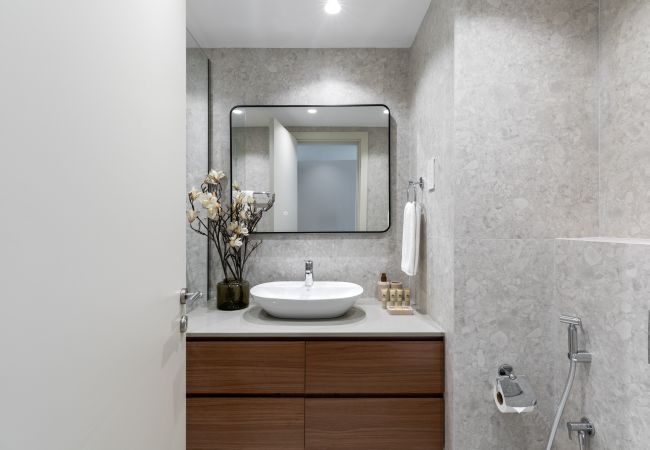 Apartment in Dubai - Chic Downtown Living w/ Dubai Cityscape Views Apartment in Dubai - Chic Downtown Living w/ Dubai Cityscape Views