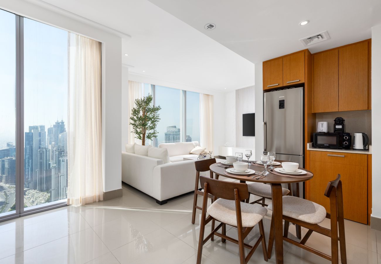 Apartment in Dubai -  City Heights Retreat w/ Panoramic Skyline Views