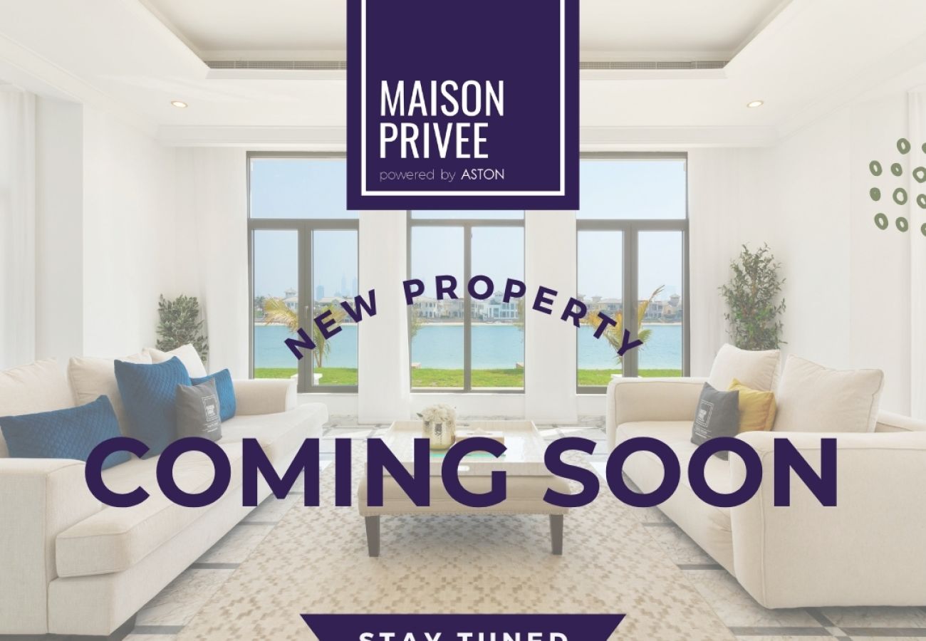 Apartment in Dubai - High-Floor Haven w/ Open Sea Views on Palm Entry   Apartment in Dubai - High-Floor Haven w/ Open Sea Views on Palm Entry