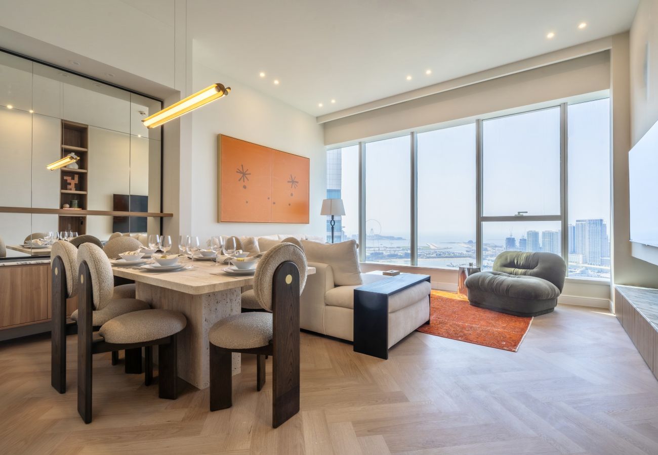 Apartment in Dubai - High-Floor Haven w/ Open Sea Views on Palm Entry  