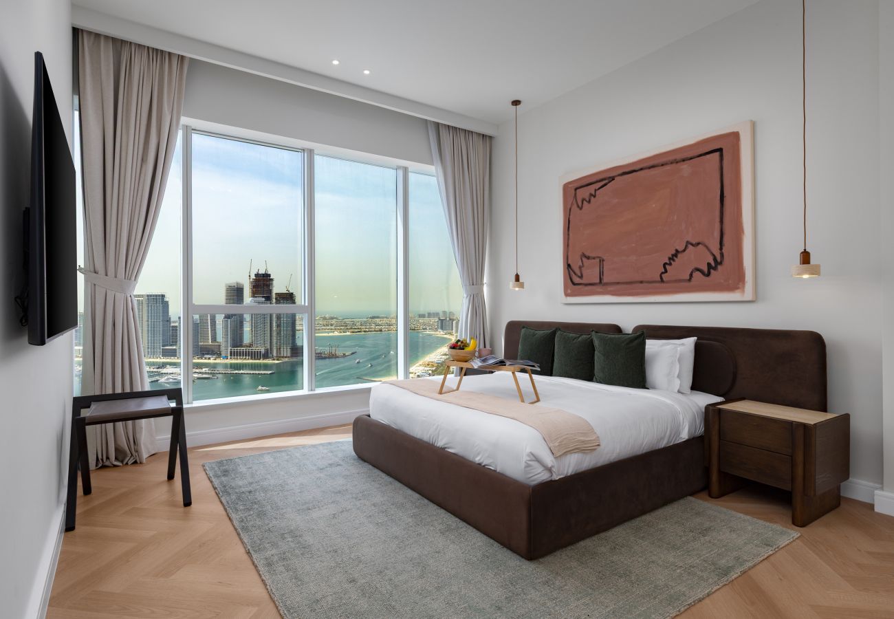 Apartment in Dubai - High-Floor Haven w/ Open Sea Views on Palm Entry  