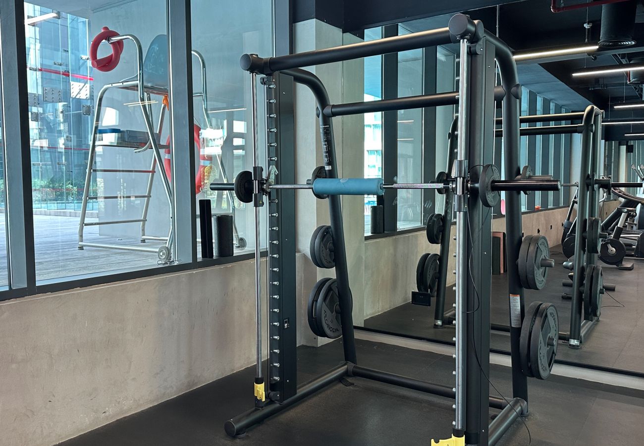 Studio in Dubai - Serene Studio Escape w/ Balcony in JVC 