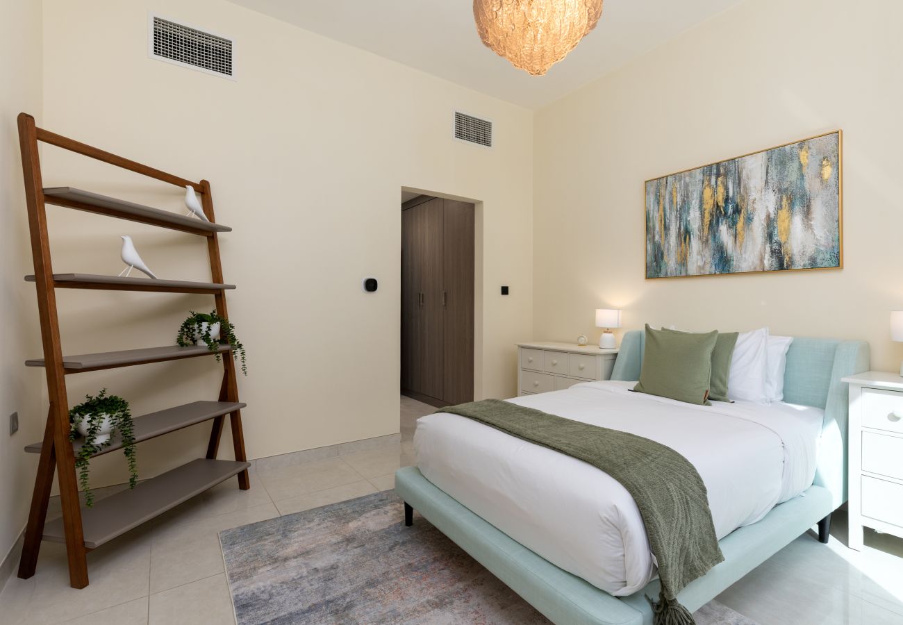 Apartment in Dubai - Chic & Eclectic Family Home w/ Park Vws in Meydan  