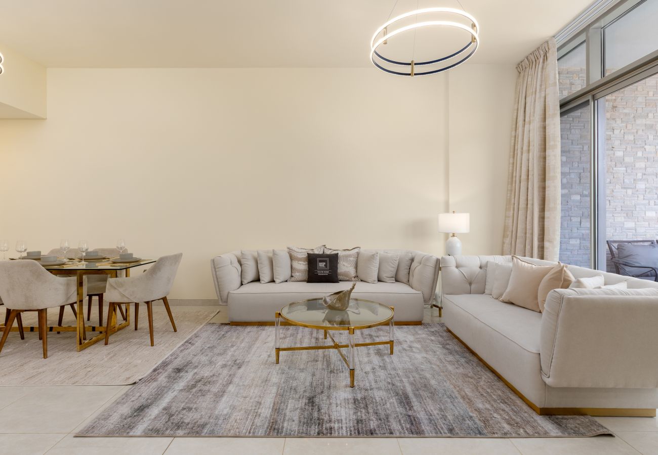 Apartment in Dubai - Chic & Eclectic Family Home w/ Park Vws in Meydan  