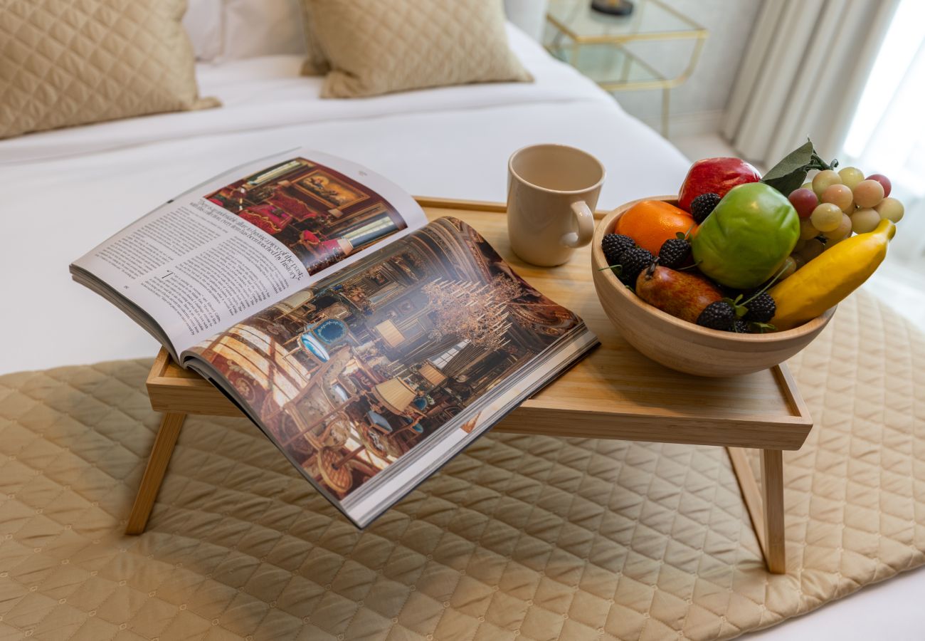 Apartment in Dubai - Chic & Eclectic Family Home w/ Park Vws in Meydan  