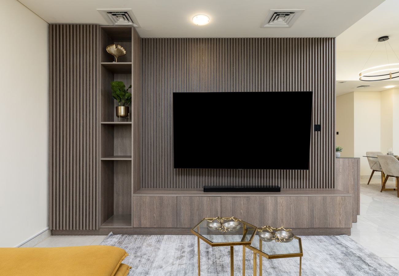 Apartment in Dubai - Chic & Eclectic Family Home w/ Park Vws in Meydan  