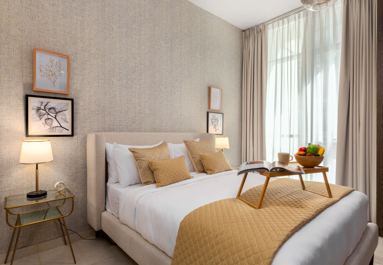 Apartment in Dubai - Chic & Eclectic Family Home w/ Park Vws in Meydan  