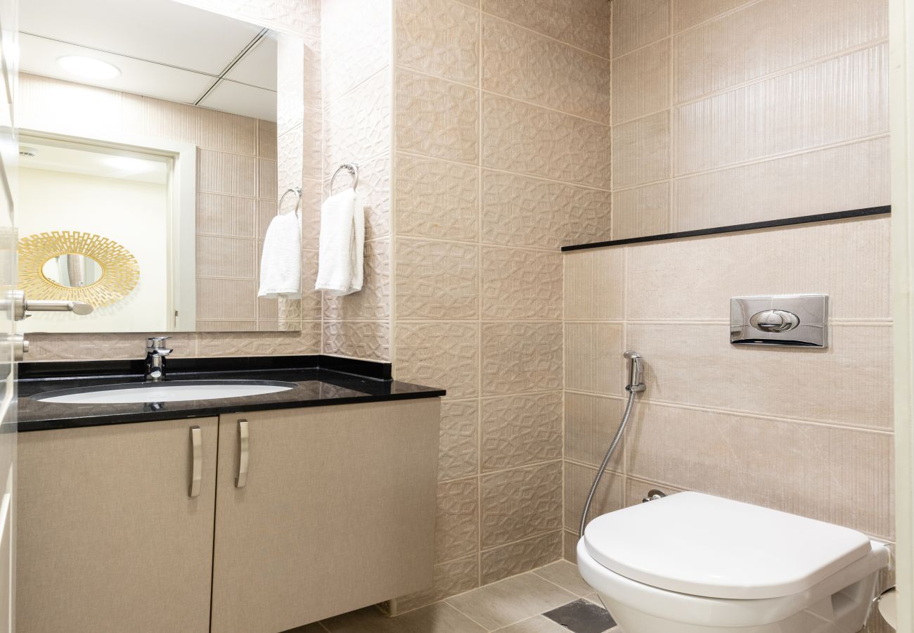 Apartment in Dubai - Chic & Eclectic Family Home w/ Park Vws in Meydan  