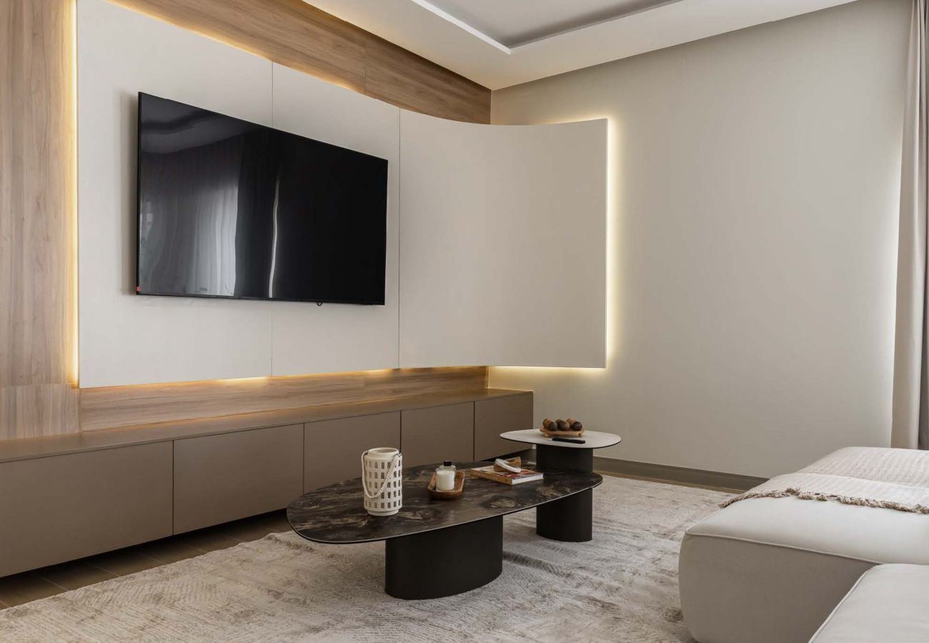 Apartment in Dubai - Ultimate Luxury Penthouse w/ Pool & Marina Views 