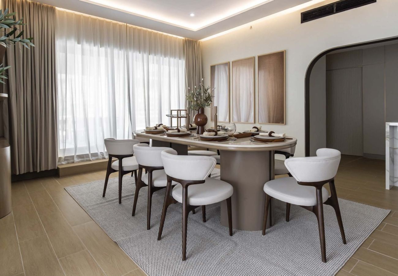 Apartment in Dubai - Ultimate Luxury Penthouse w/ Pool & Marina Views 