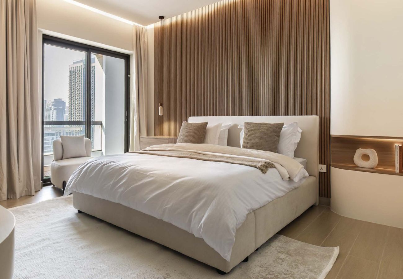 Apartment in Dubai - Ultimate Luxury Penthouse w/ Pool & Marina Views 