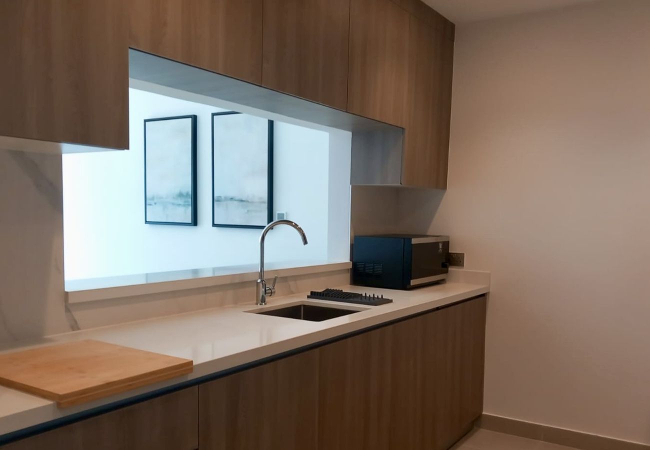 Apartment in Abu Dhabi - Relaxed Yas living with Resort-Style Facilities 