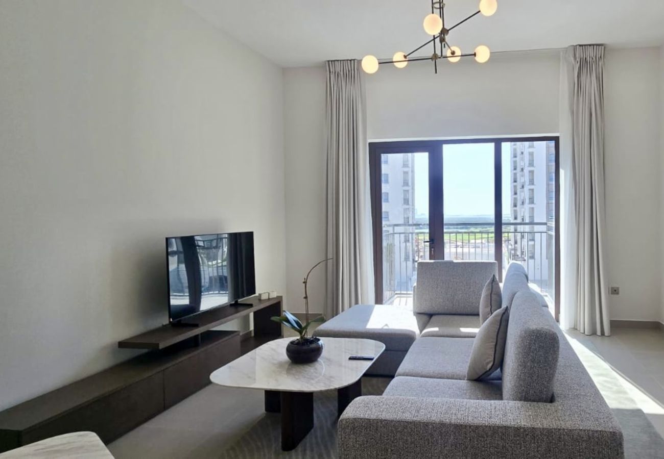 Apartment in Abu Dhabi - Relaxed Yas living with Resort-Style Facilities 