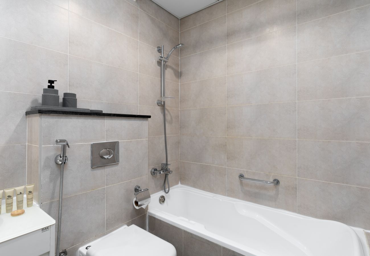 Studio in Dubai - Refined Studio w/ Top Facilities in Damac Hills