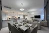 Apartment in Dubai -  Modern Family Retreat w/ Dubai Skyline Views 