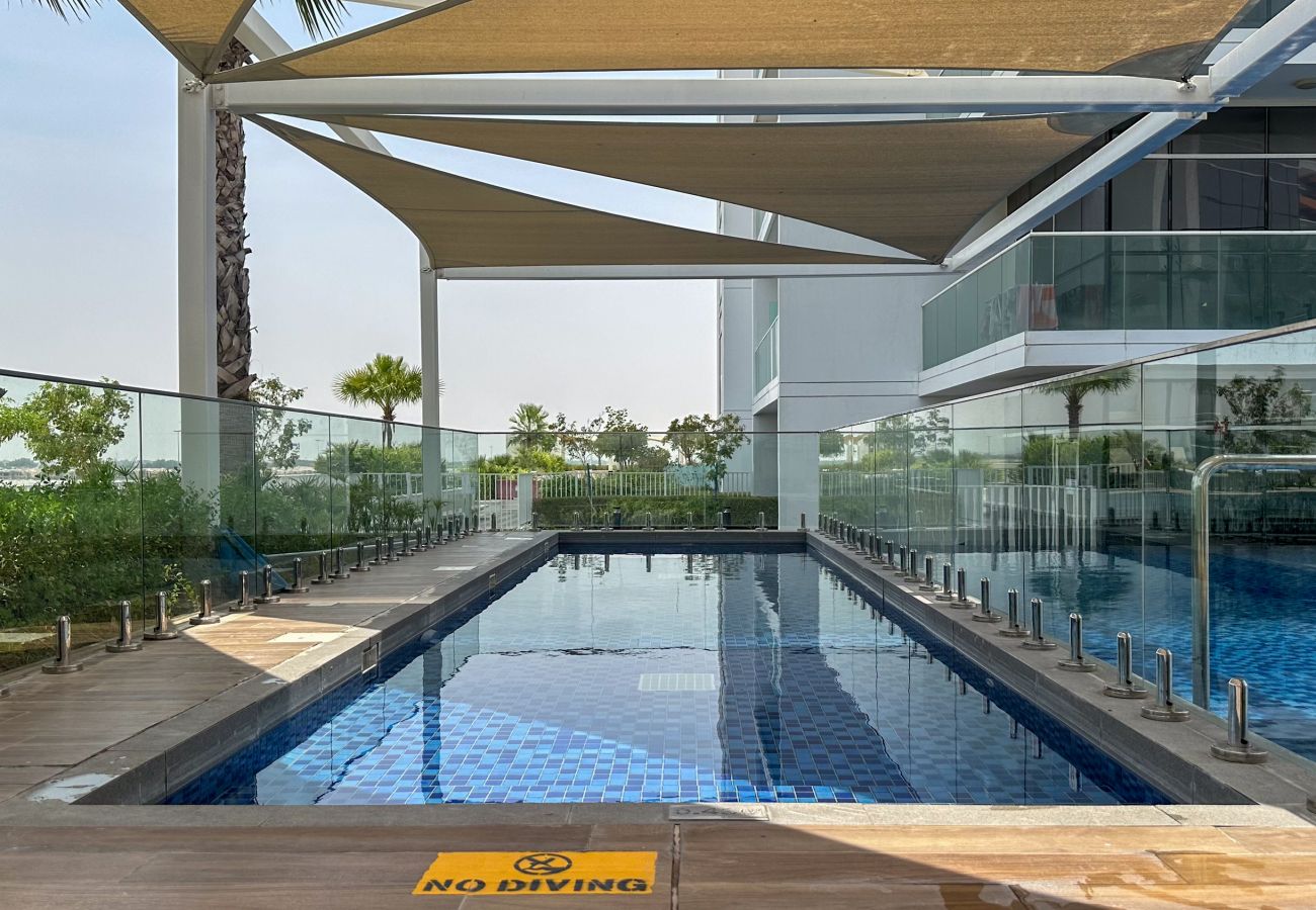 Studio in Dubai - Elegant Studio Retreat in Damac Hills
