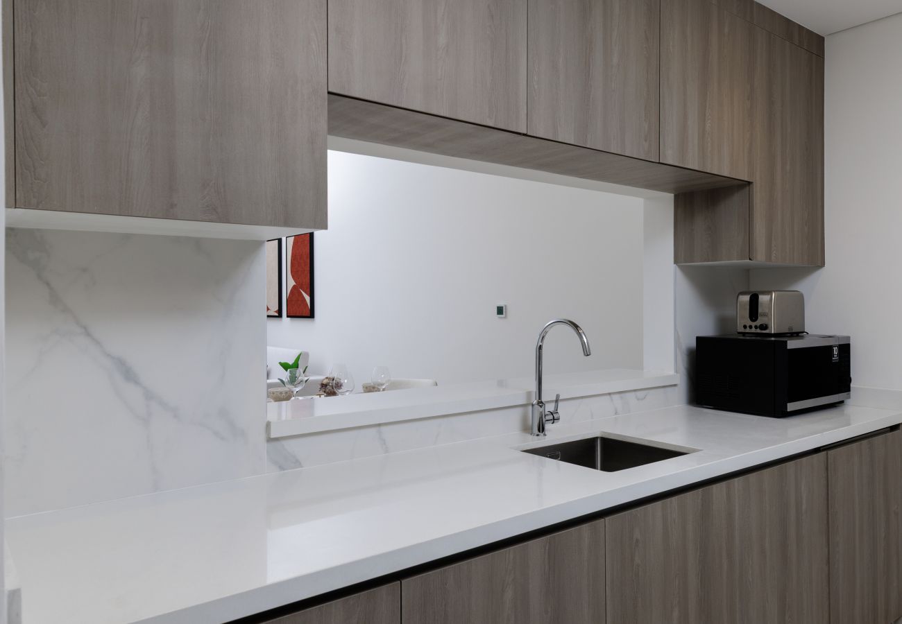 Apartment in Abu Dhabi - Serene Yas Island Hideaway w/ Resort Facilities