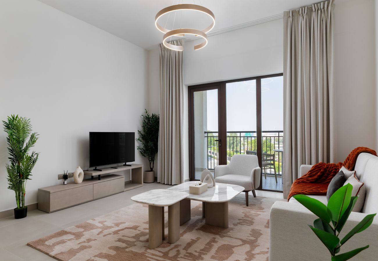 Serene holiday rental with balcony in Abu Dhabi