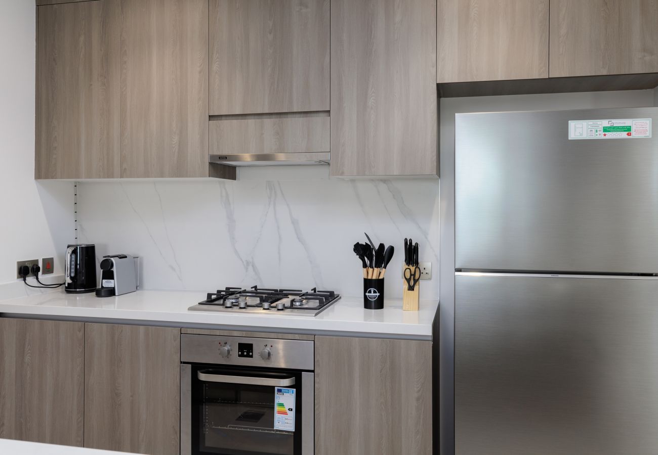Apartment in Abu Dhabi - Serene Yas Island Hideaway w/ Resort Facilities