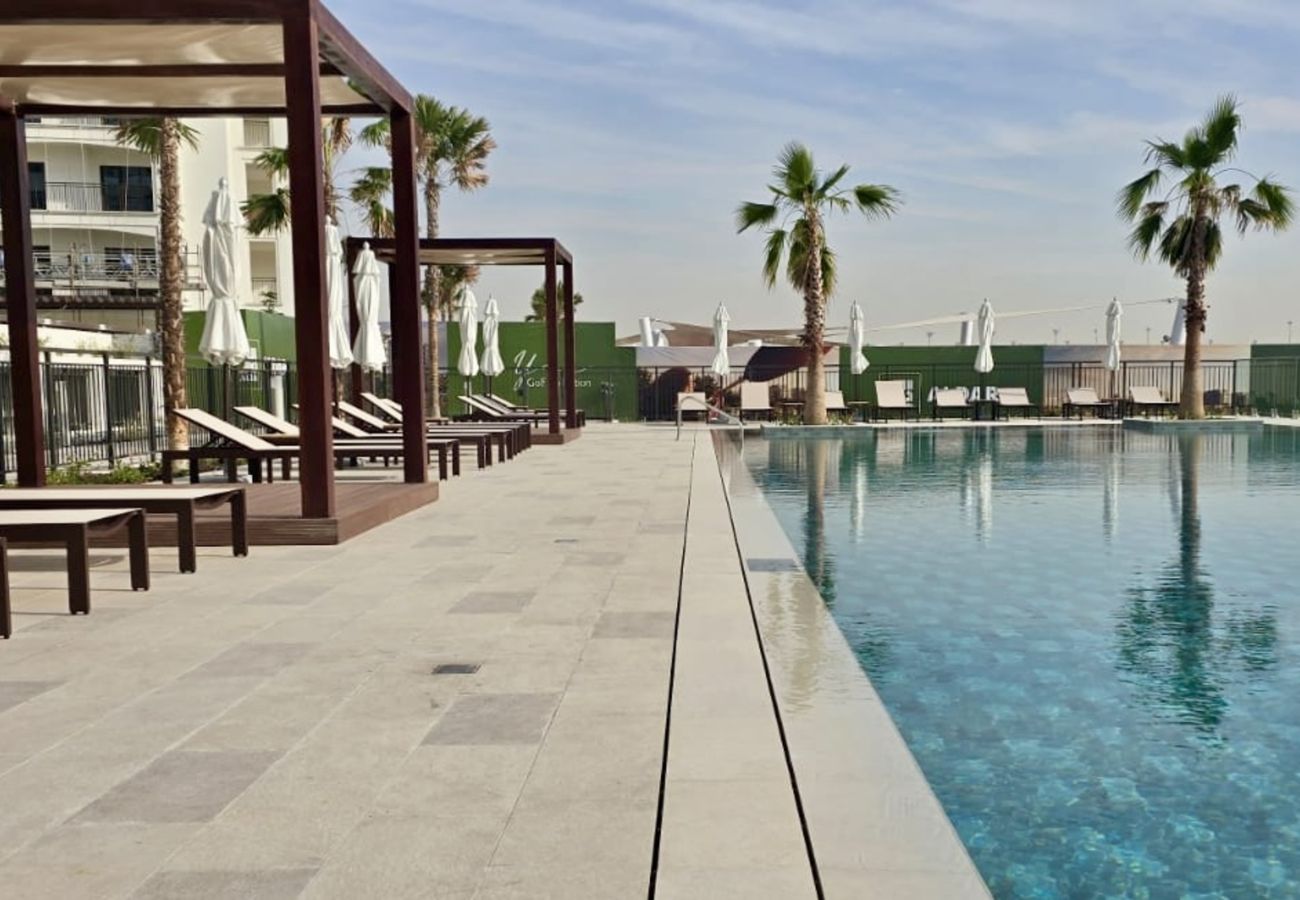 Apartment in Abu Dhabi - Serene Yas Island Hideaway w/ Resort Facilities