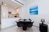 Apartment in Dubai - Bright & Modern Retreat along the Dubai Canal 
