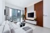 Apartment in Dubai - Bright & Modern Retreat along the Dubai Canal 