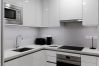 Apartment in Dubai - Bright & Modern Retreat along the Dubai Canal 
